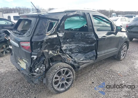 2018 Ford Ecosport Titanium z USA, uszkodzony, nr VIN MAJ6P1WLXJC167002